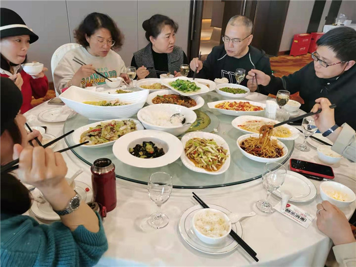 绵阳豪门国际官网沐日旅行社2021年总统涉外三峡游轮新闻宣布会
