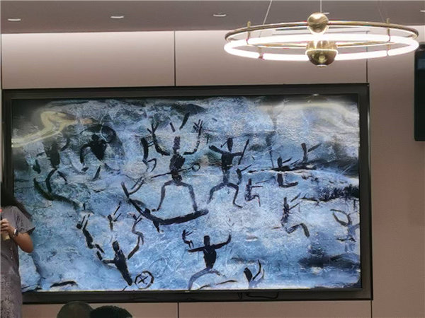 绵阳豪门国际官网行沐日旅行社举行“什邡号.2025熊猫专列”旅游线路分享会